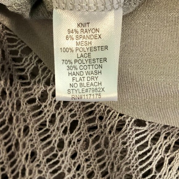 Bundle of two La Vanya Lace Cardigans in gray Sz 1XL & olive Sz 3XL - Picture 7 of 13